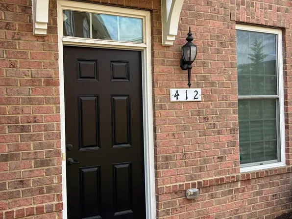 412 Haupt Sq SE, Leesburg, VA 20175