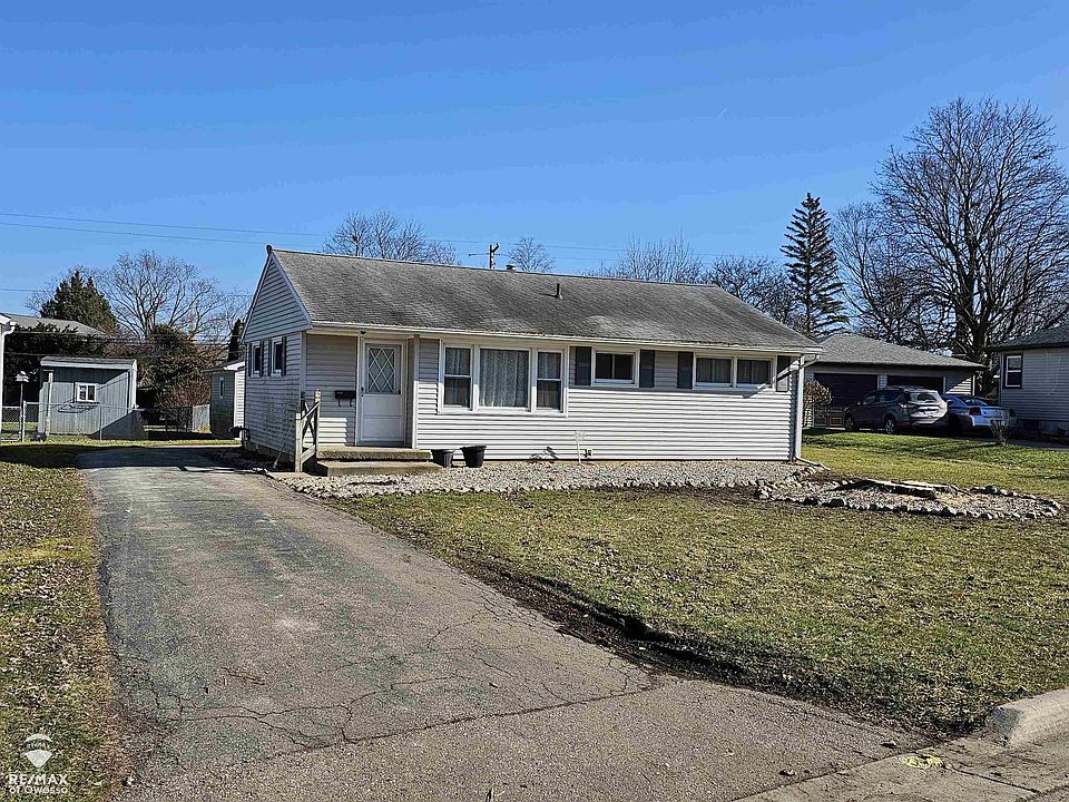 1st image of 406 Oxford Dr