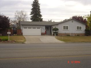 5674 E Ashlan Ave, Fresno, CA