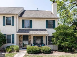 528 Pickering Station Dr, Chester Springs, PA