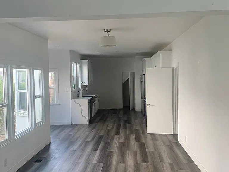 1036 Hi Point St #1036 — Photo 7