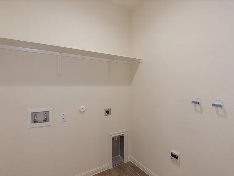 1732 Lakota Ln — Photo 31