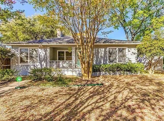 3rd image of 5426 El Campo Ave
