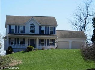 7564 Pine Hill Rd, Waynesboro, PA 17268
