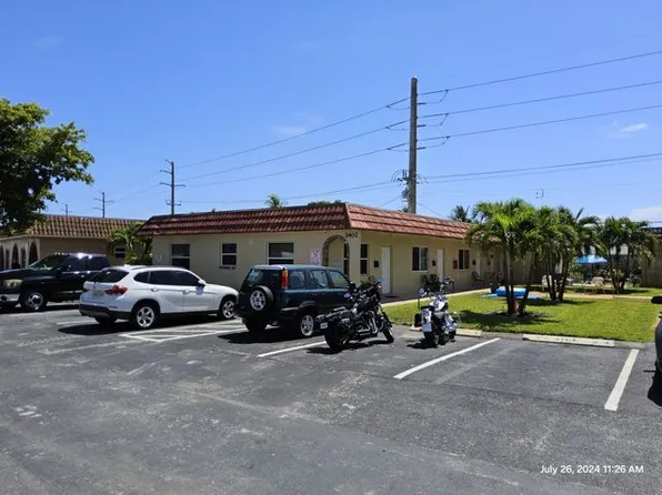 1402 SW 1st Way APT 4, Deerfield Beach, FL 33441