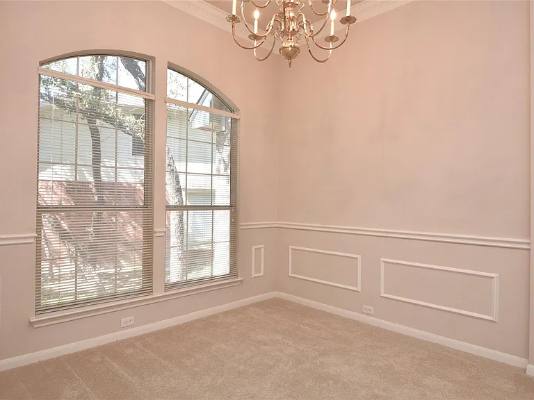 11509 Leon Grande Cv — Photo 7