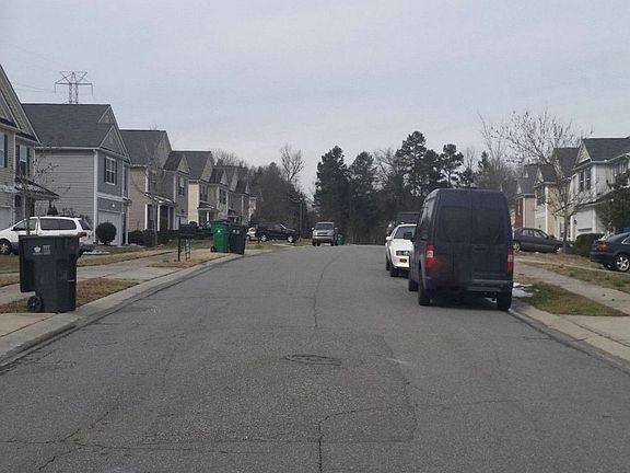 5th image of 15304 Chowning Tavern Ln