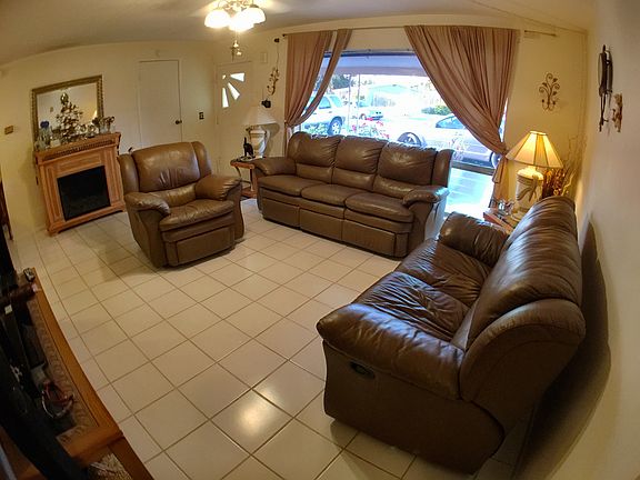 5th image of 4 SE 11th Ct