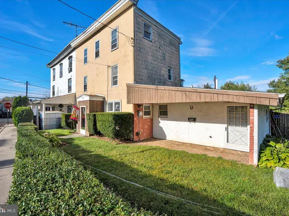 304 E Montgomery Ave, North Wales, PA 19454