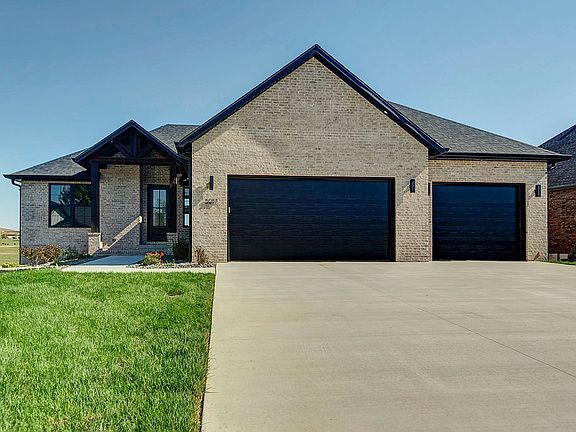 3rd image of 5017 N Spyglass Ave