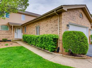 7705 Richardson Ln, Tinley Park, IL 60487