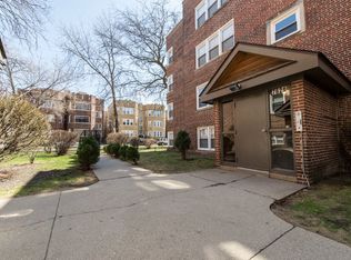 7624 S Kingston, Chicago, IL 60649