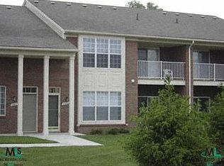 43855 Rushcliffe Dr, Sterling Heights, MI 48313