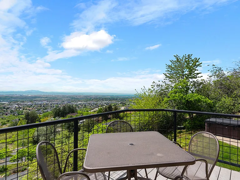 2456 E Bonneville Terrace Dr — Photo 12