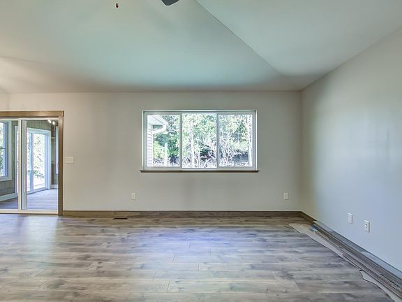 3rd image of 1765 11th Avenue Lot #17