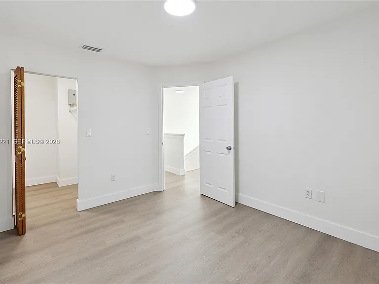 15131 SW 58th St — Photo 8