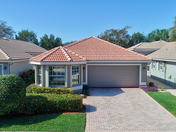 2nd image of 13195 La Sabina Dr