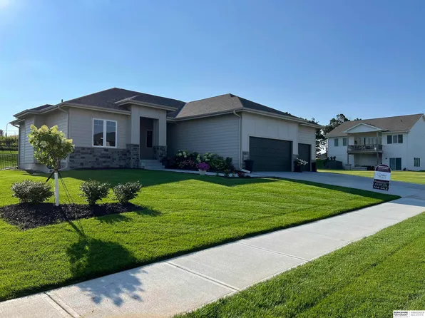 11510 S 191st St, Gretna, NE 68028