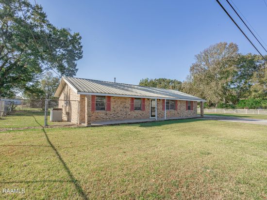 405 Eaton Dr, Abbeville, LA 70510