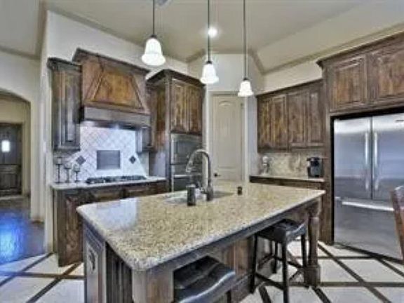 3rd image of 4616 Spalding Dr