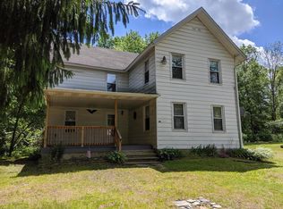 727 Lake St, Dallas, PA 18612