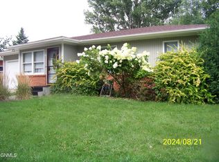 519 Riverside Park Rd, Bismarck, ND 58504