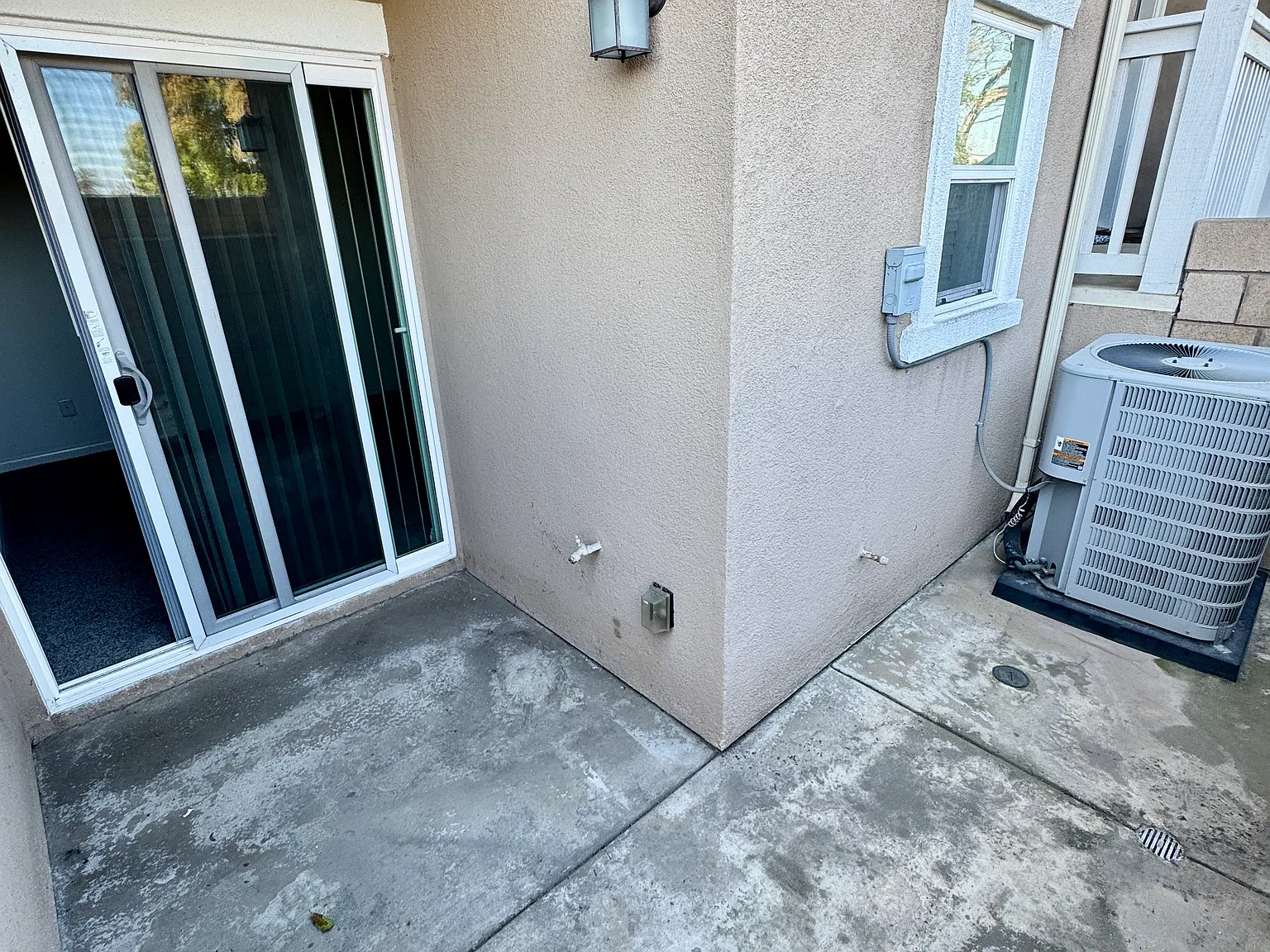 4 bed, 1565 sqft, $4,200 — Photo 4