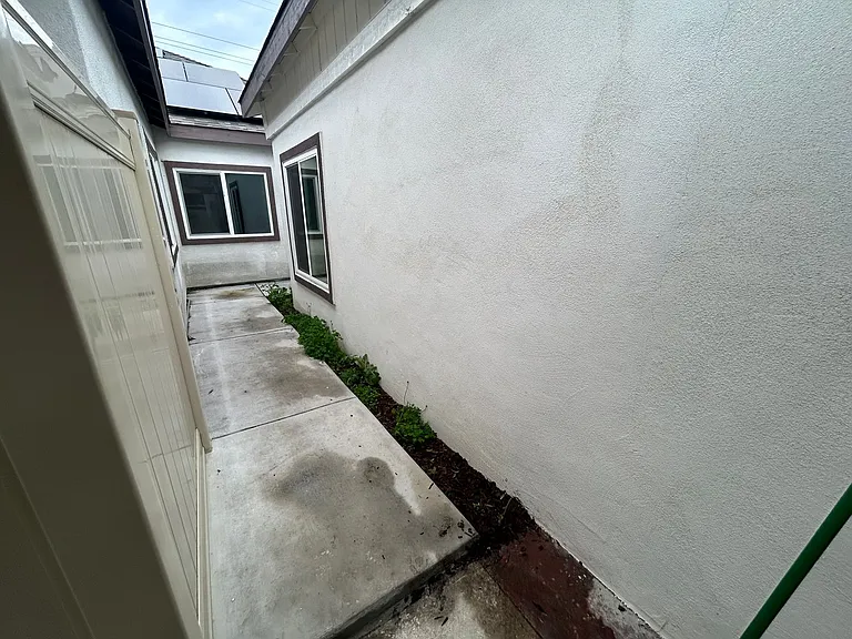 1525 W Orangeburg Ave — Photo 29
