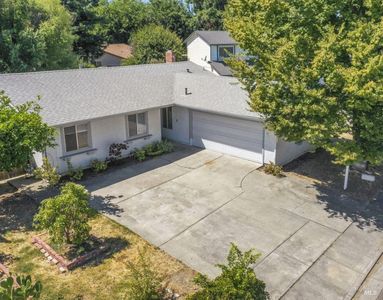 715 Berkshire Court, Dixon, CA, 95620