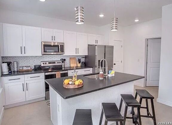 5th image of 1022 Delaware St #3