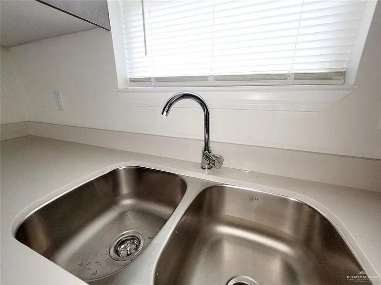 1809 Cari Nicole Ave #3 — Photo 7