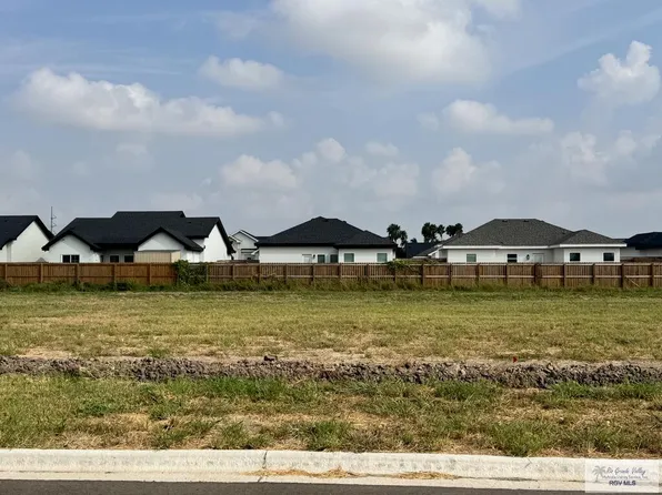 46 Oak St #46, Harlingen, TX 78552