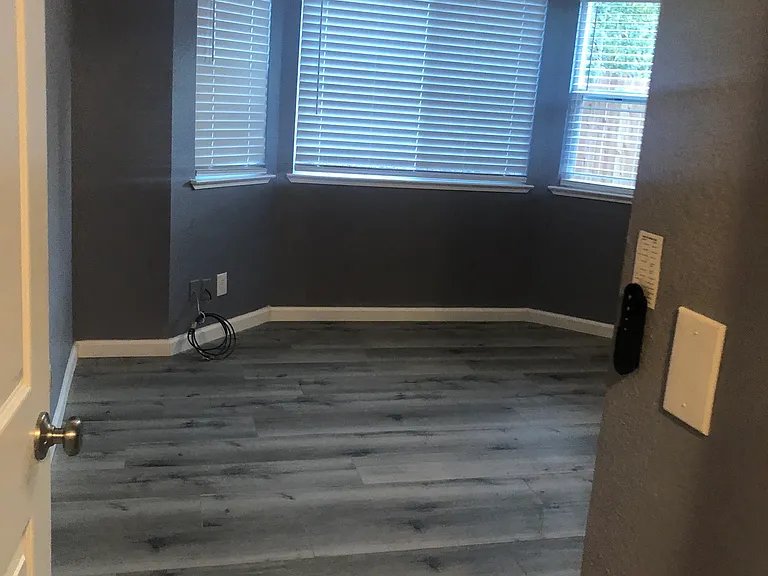 1323 Hidalgo Cir — Photo 19