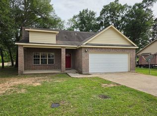 307 Barnes St, Fairfield, TX 75840