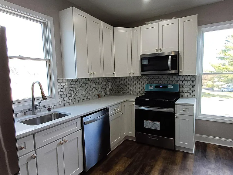 9014 Sudley Rd — Photo 25