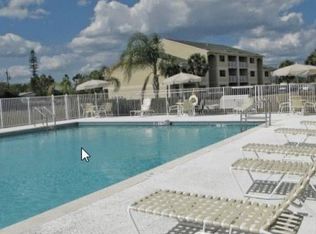 10276 Stafford Creek Ct, Lehigh Acres, FL 33936