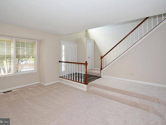 2nd image of 6509 Palisades Dr