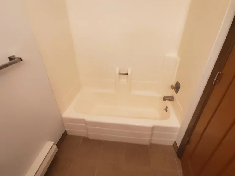 1723 La Crescent St #95 — Photo 9