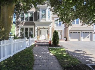 828 Watertown St #828, West Newton, MA 02465