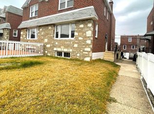 1815 Danforth St, Philadelphia, PA 19152