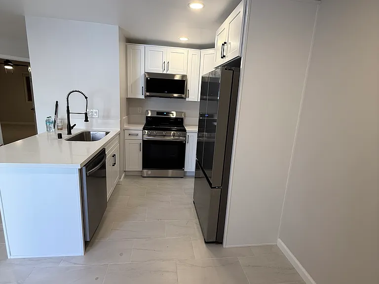 4750-4754 Cereza St #B1 — Photo 3