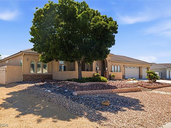 3rd image of 6671 Greenbriar Ct