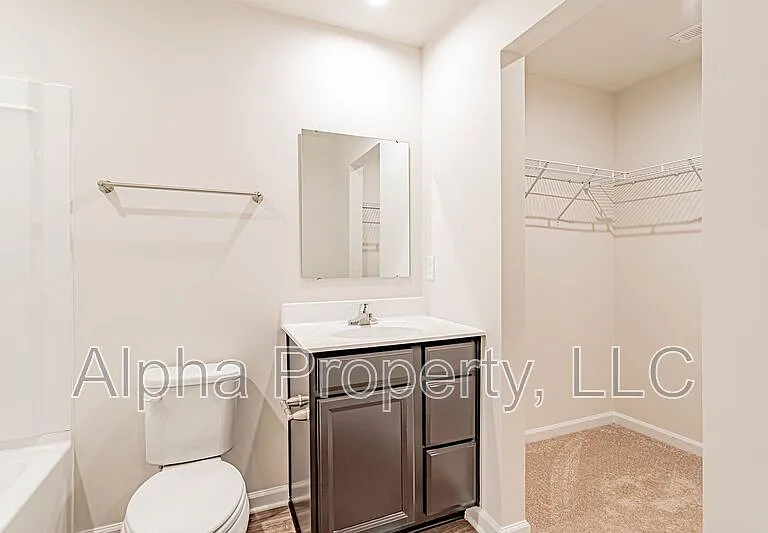 301 Parkridge Way — Photo 13