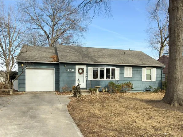 3706 W 74th St, Prairie Village, KS 66208