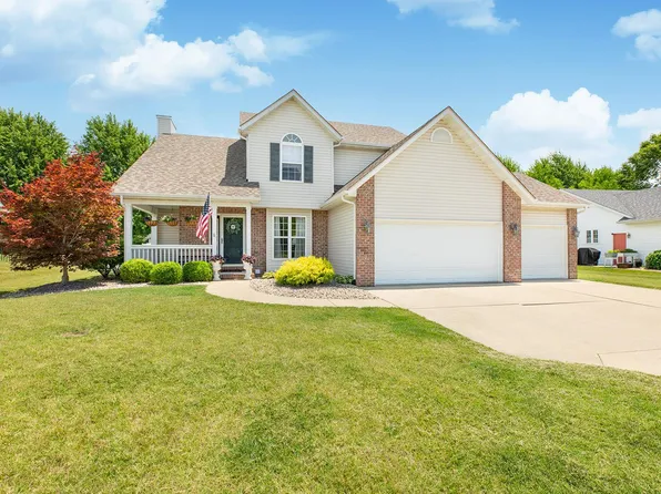 10 Augusta Ct, Maryville, IL 62062