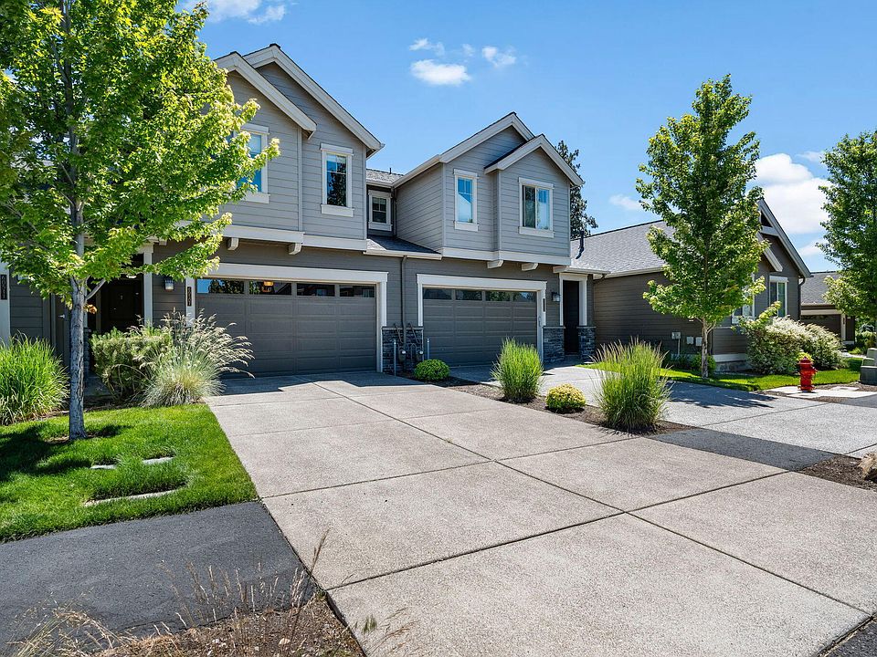 1st image of 60507 Hedgewood Ln