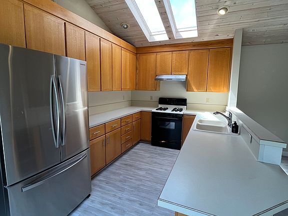 5th image of 1136 Blackfield Way