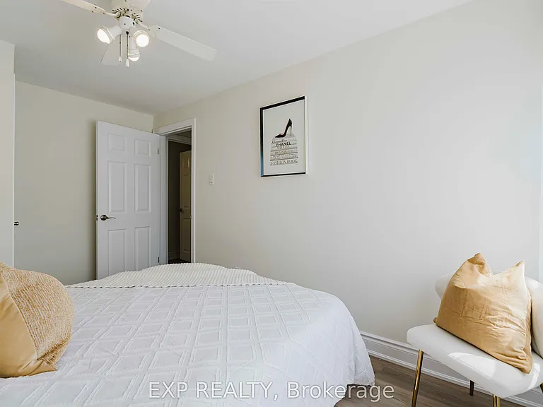 78 Woodfern Dr — Photo 30