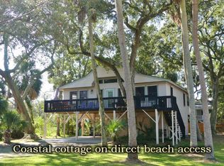 1120 Byrd St, Edisto Island, SC 29438