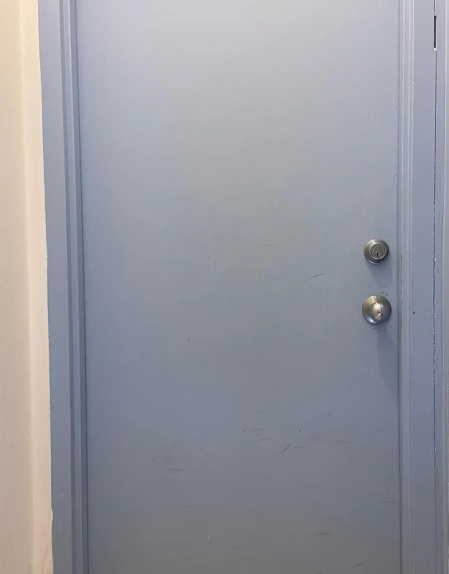 4 bed, $4,000 — Photo 1